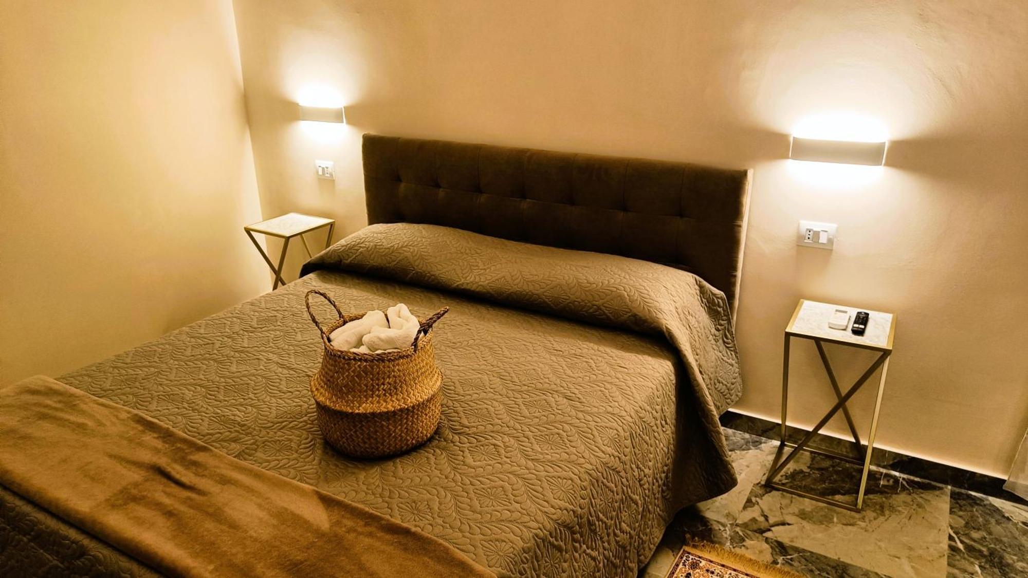 Dimora Del Monsignore Catánia Kamer foto